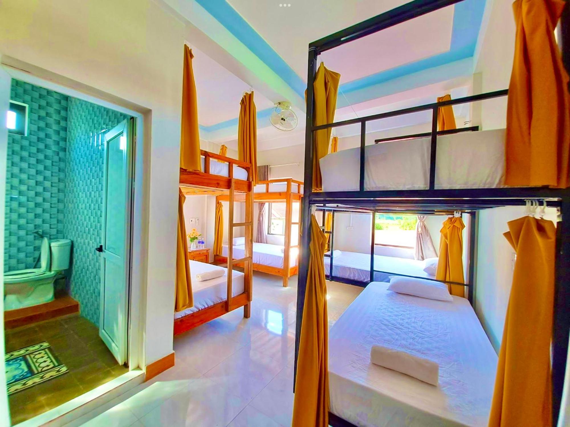 Yolo Pool Bar Villas & Garden Restaurant Phong Nha Extérieur photo