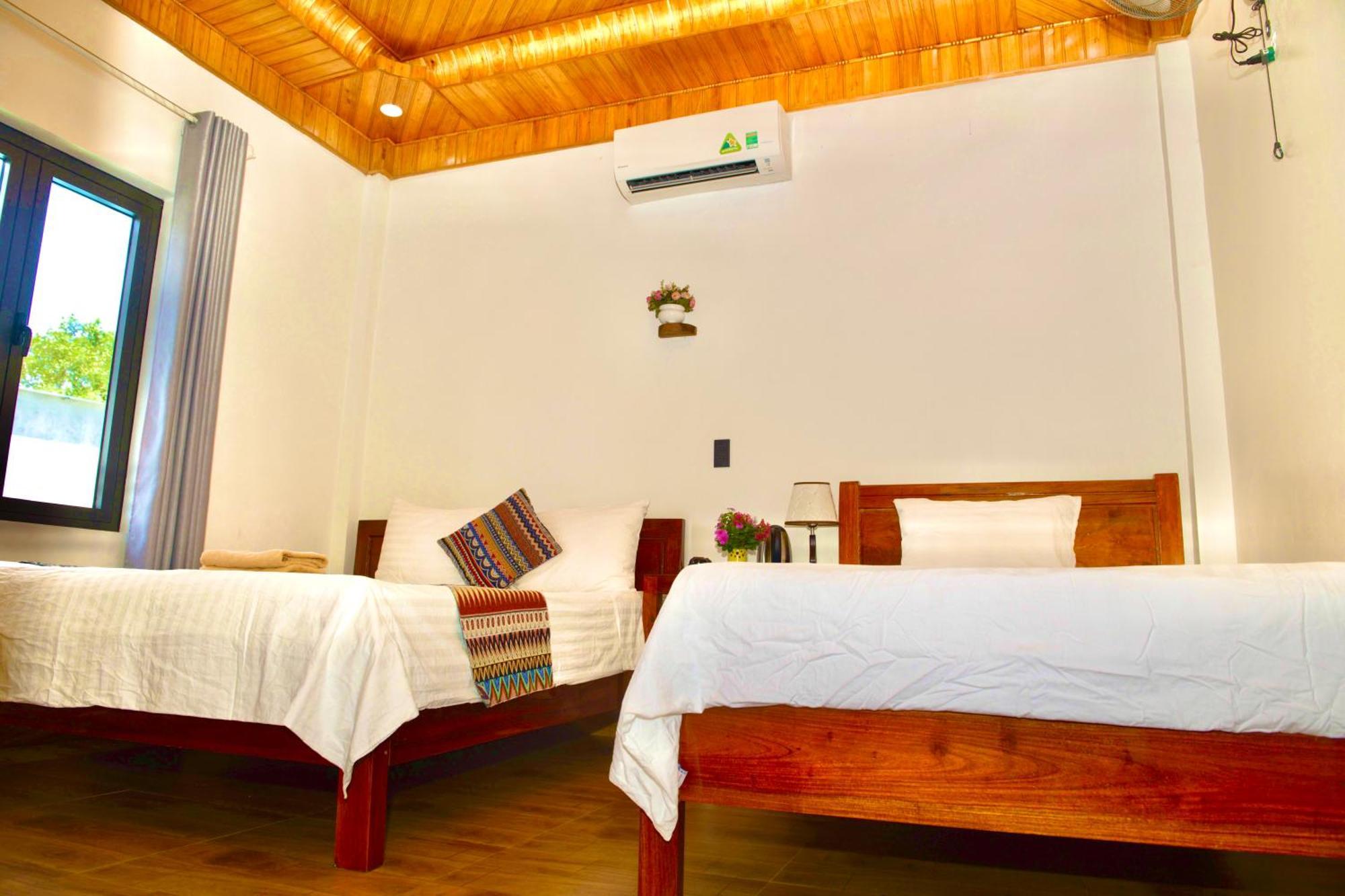 Yolo Pool Bar Villas & Garden Restaurant Phong Nha Extérieur photo
